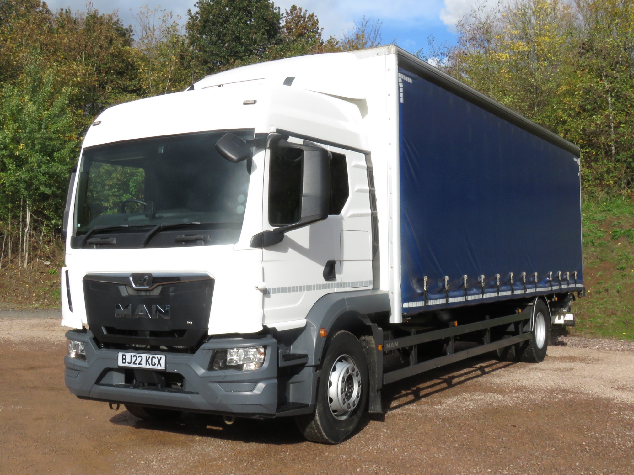 BJ22KGX 2 2025 10 23 122309 nfsj