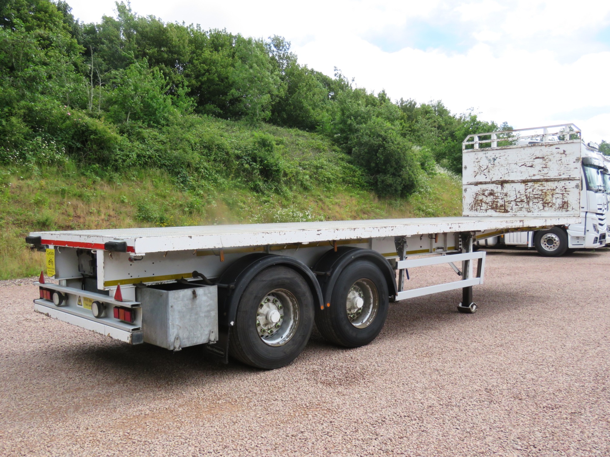 Photo of truck