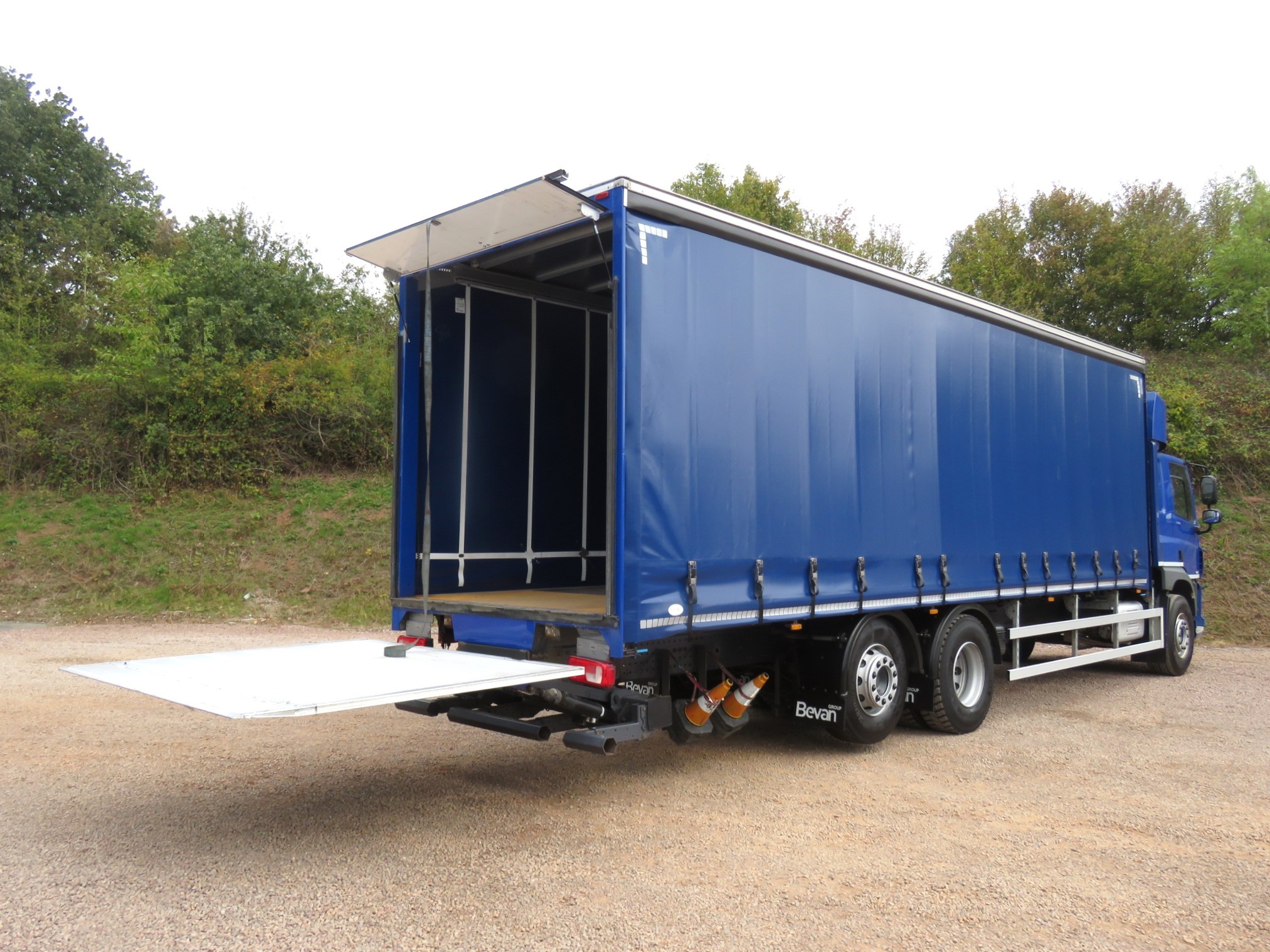 Photo of truck