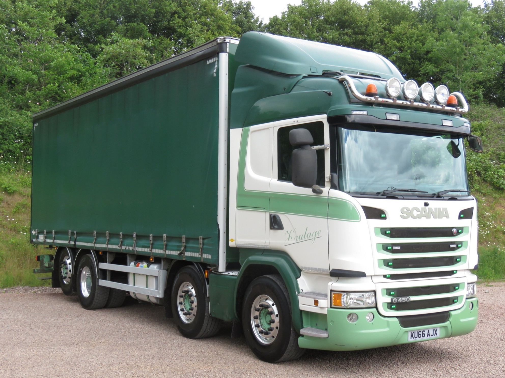 Photo of truck