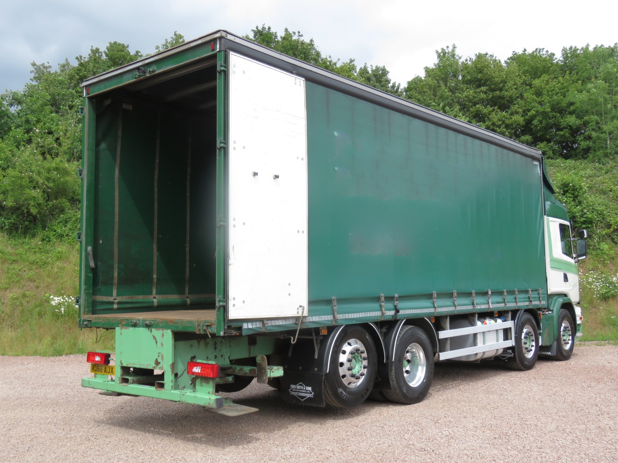 Photo of truck